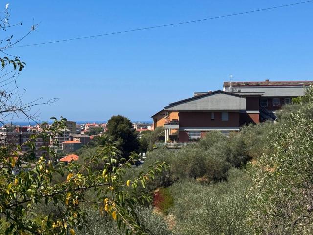 Villa Schiera in vendita a Lavagna, Liguria
