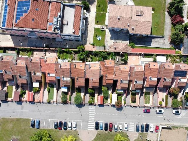 Villa Schiera in vendita a Lavagno, Vago