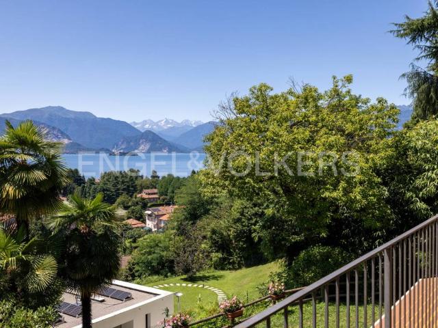 Villa Schiera in vendita a Comunità Montana Valli del Verbano, Cerro