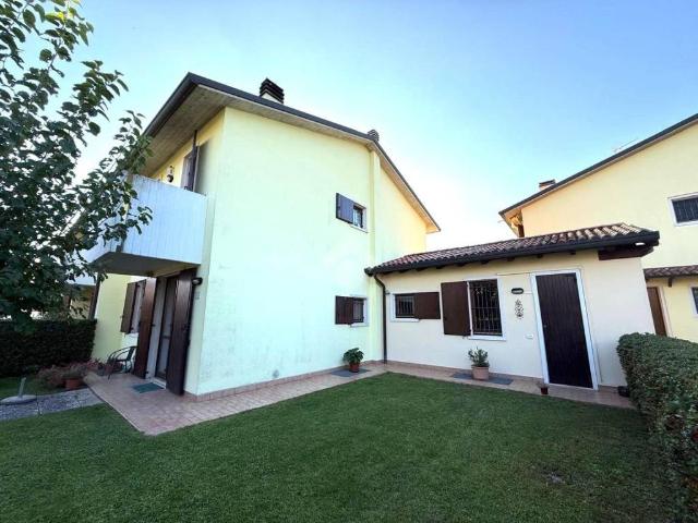 Villa Schiera in vendita a Lazise, Veneto