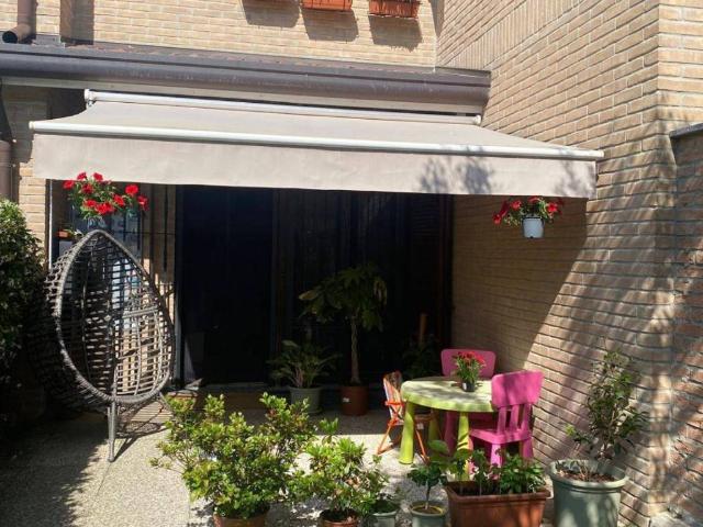 Villa Schiera in vendita a Lazzate, Lombardia