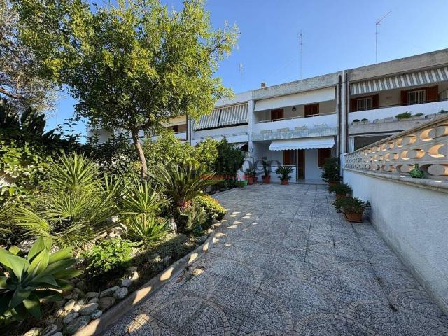 Villa Schiera in vendita a San Cataldo, Puglia