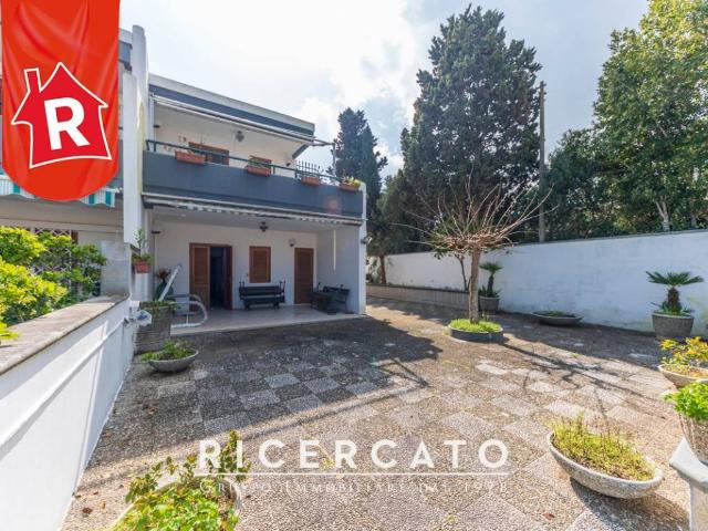 Villa Schiera in vendita a San Cataldo, Puglia