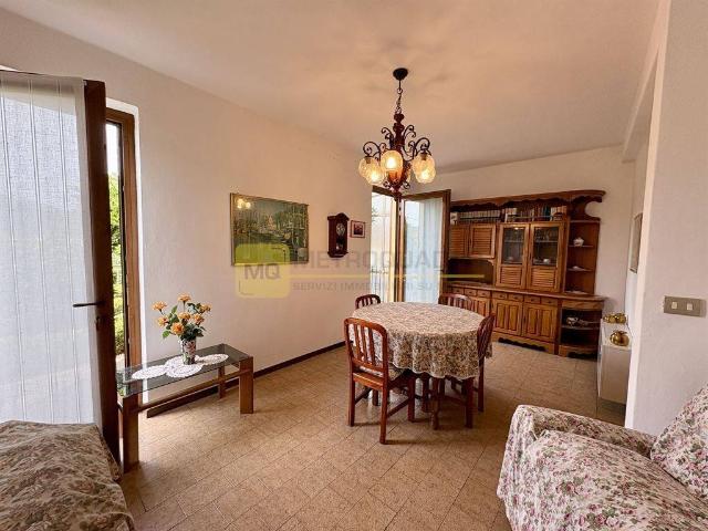 Villa Schiera in vendita a Chiuso, Lecco