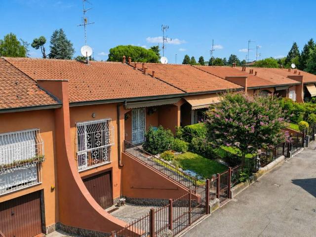 Villa Schiera in vendita a Oltresempione, Legnano