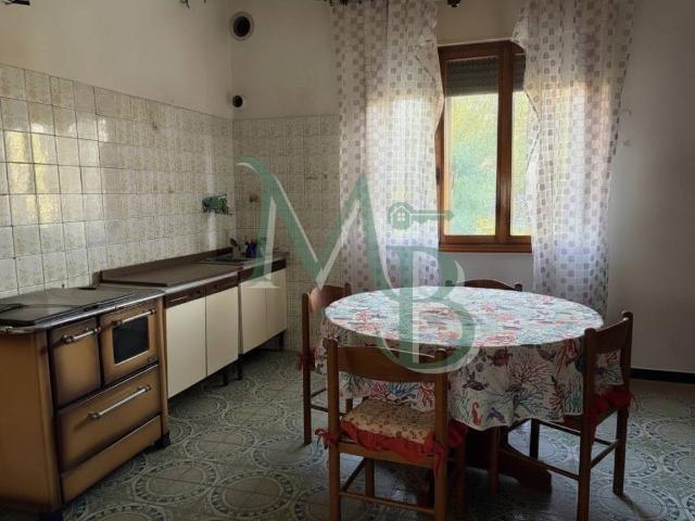 Villa Schiera in vendita a Legnaro, Padova