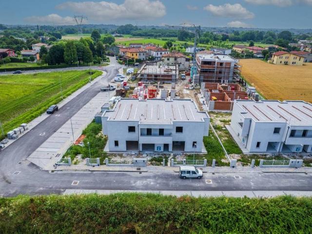 Villa Schiera in vendita a Legnaro, Veneto