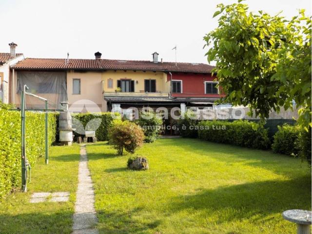 Villa Schiera in vendita a Canova, Piemonte