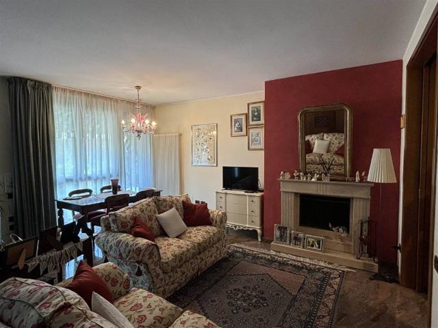 Villa Schiera in vendita a Lendinara, Veneto