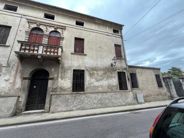 Villa Schiera in vendita a Lendinara, Veneto