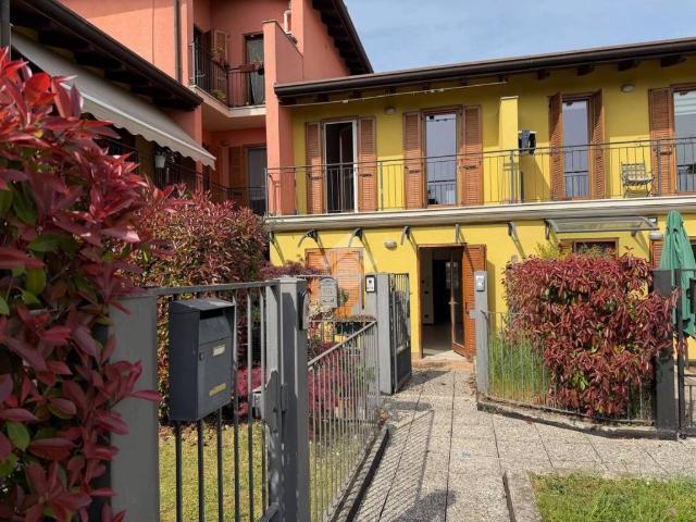 Villa Schiera in vendita a Leno, Lombardia
