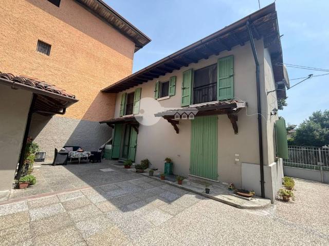 Villa Schiera in vendita a Leno, Lombardia