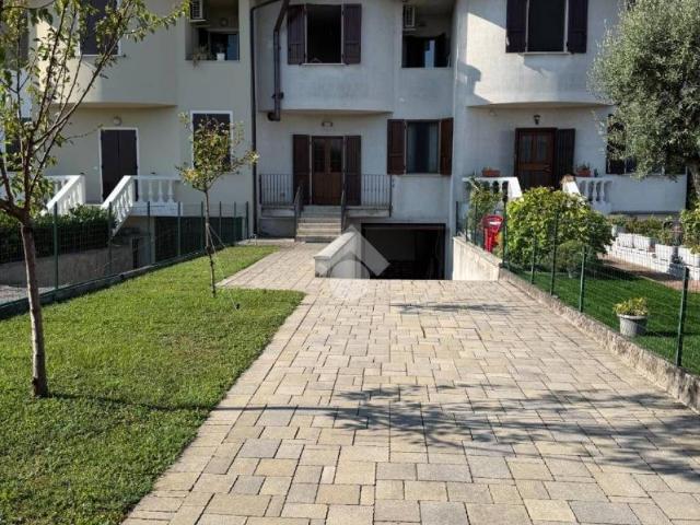 Villa Schiera in vendita a Leno, Lombardia