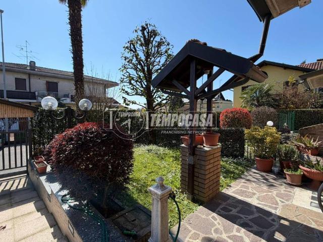 Villa Schiera in vendita a Birago, Lentate Sul Seveso