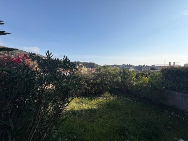 Villa Schiera in vendita a Barcola, Lerici