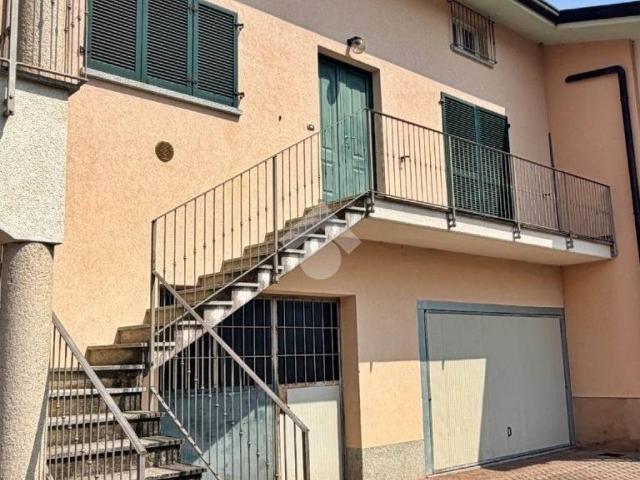 Villa Schiera in vendita a Lierna, Lombardia