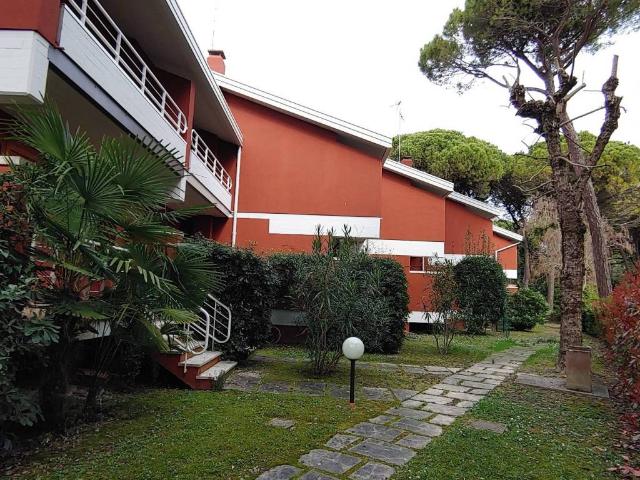 Villa Schiera in vendita a Lignano Pineta