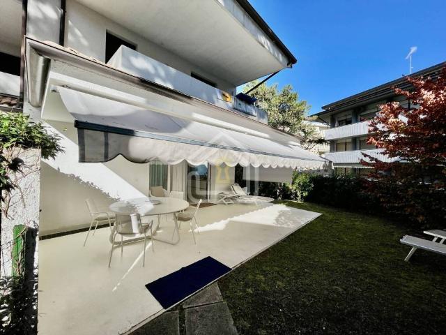 Villa Schiera in vendita a Lignano Pineta / Lignan Pinede, Lignano Sabbiadoro / Lignan