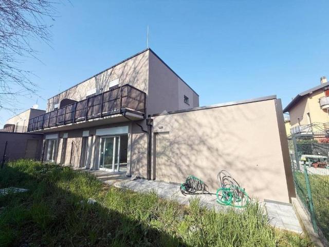 Villa Schiera in vendita a Limido Comasco, Lombardia
