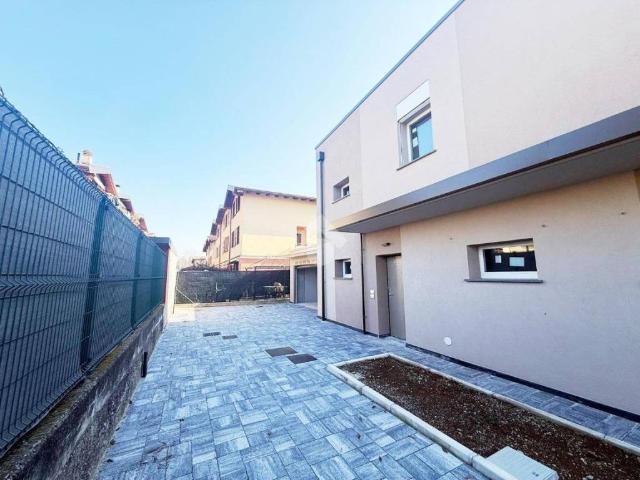 Villa Schiera in vendita a Limido Comasco, Lombardia