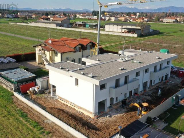 Villa Schiera in vendita a Limido Comasco, Lombardia
