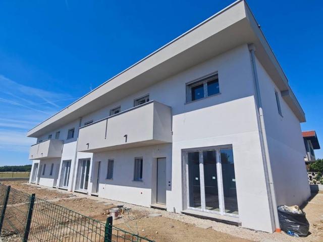 Villa Schiera in vendita a Limido Comasco, Lombardia