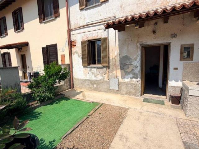 Villa Schiera in vendita a Linarolo, Lombardia