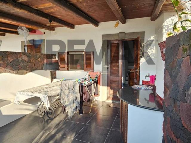 Villa Schiera in vendita a Panarea, Sicilia