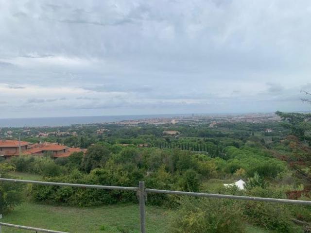 Villa Schiera in vendita a Livorno, Toscana