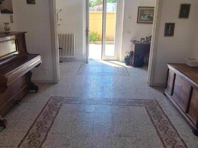 Villa Schiera in vendita a Borgo Cappuccini, Livorno