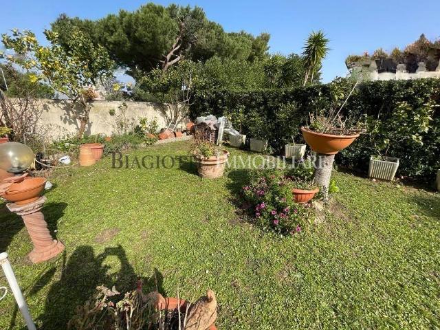 Villa Schiera in vendita a Montenero basso, Livorno