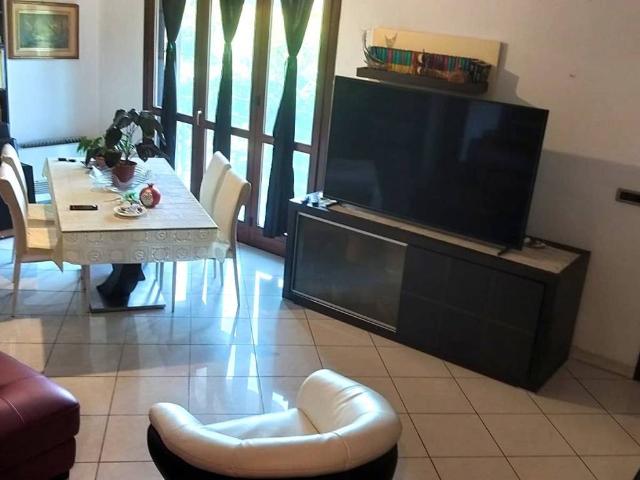 Villa Schiera in vendita a Scopaia, Livorno