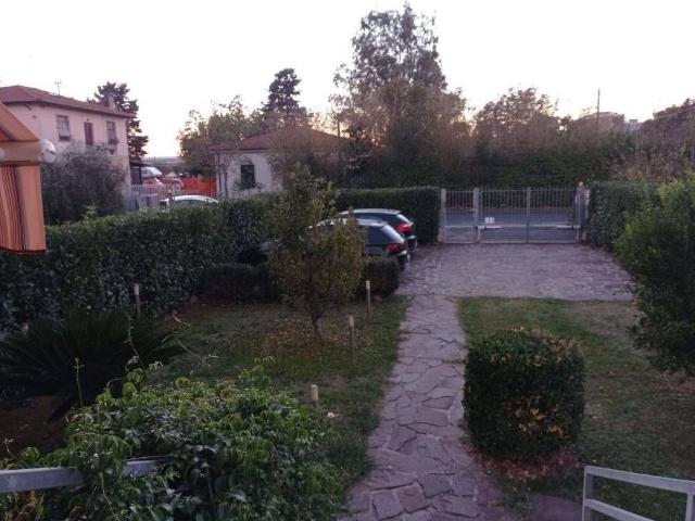 Villa Schiera in vendita a Livorno