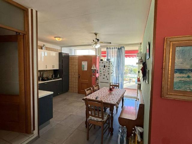 Villa Schiera in vendita a Loano, Liguria