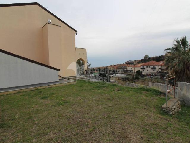 Villa Schiera in vendita a Borgo Castello, Loano