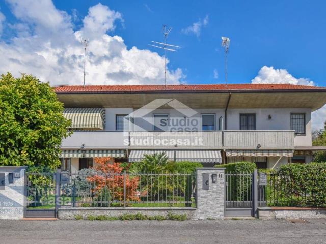 Villa Schiera in vendita a Lodi, Lombardia