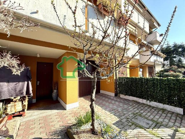 Villa Schiera in vendita a Lodi Vecchio, Lombardia