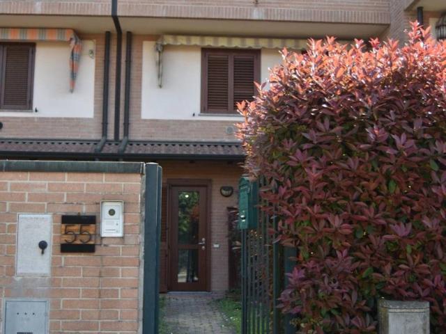 Villa Schiera in vendita a Lodi Vecchio, Lombardia