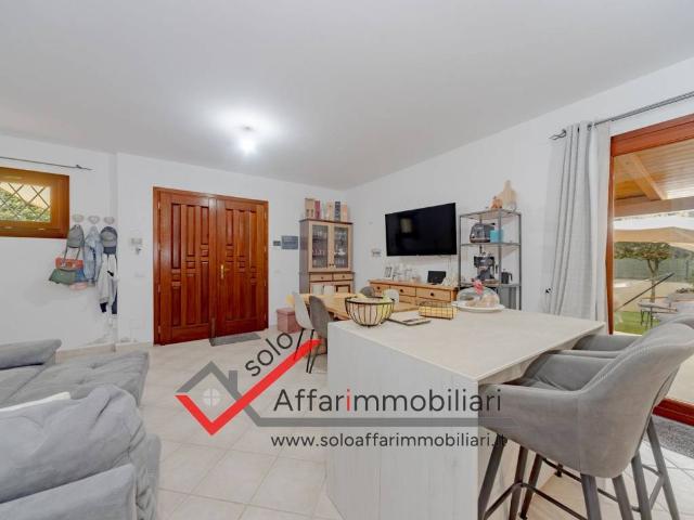 Villa Schiera in vendita a Porto San Paolo, Sardigna/Sardegna