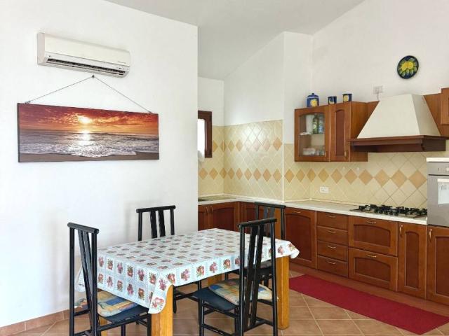 Villa Schiera in vendita a Porto San Paolo, Sardigna/Sardegna