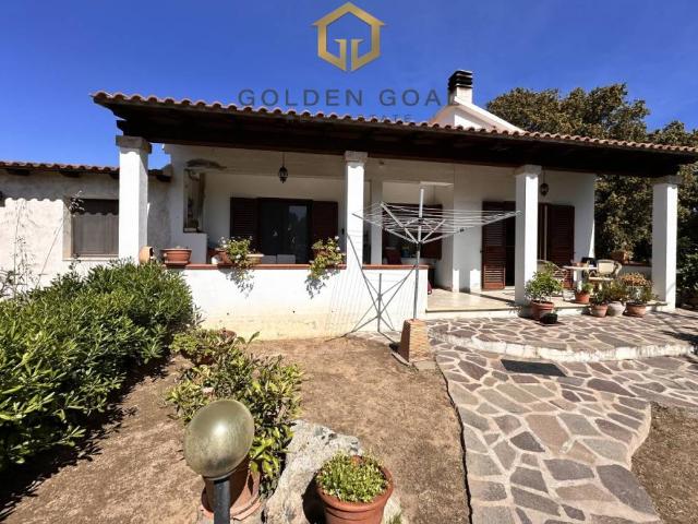 Villa Schiera in vendita a Porto San Paolo, Sardigna/Sardegna