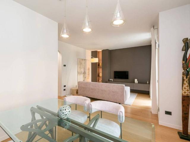 Villa Schiera in vendita a Lomazzo, Lombardia