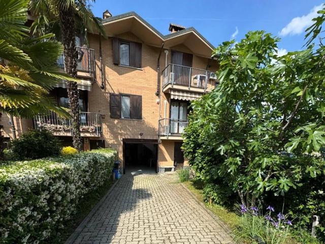 Villa Schiera in vendita a Piemonte, Torino