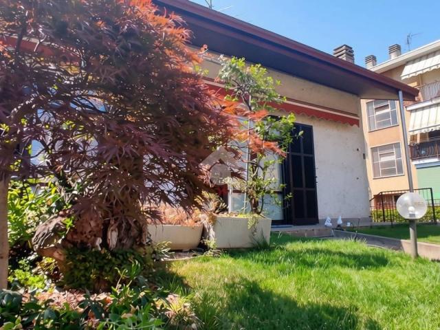 Villa Schiera in vendita a Lonate Pozzolo, Lombardia