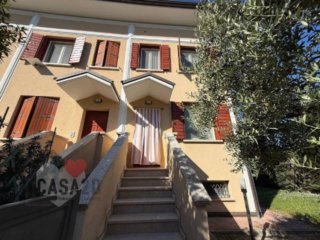 Villa Schiera in vendita a Ponte Ospedaletto, Longiano
