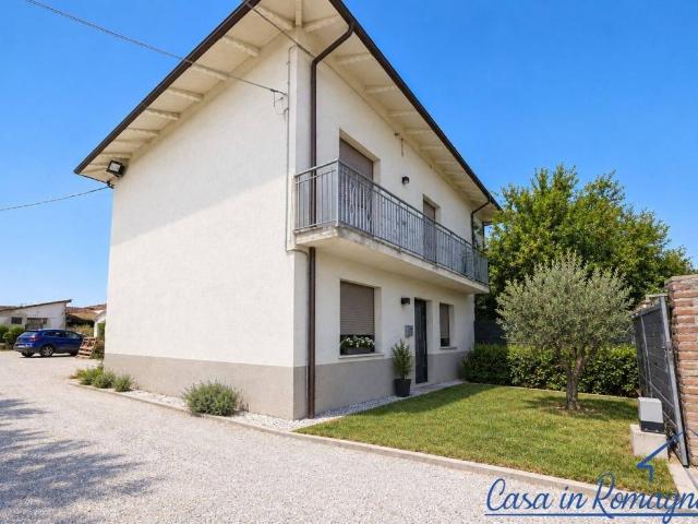 Villa Schiera in vendita a Ponte Ospedaletto, Longiano