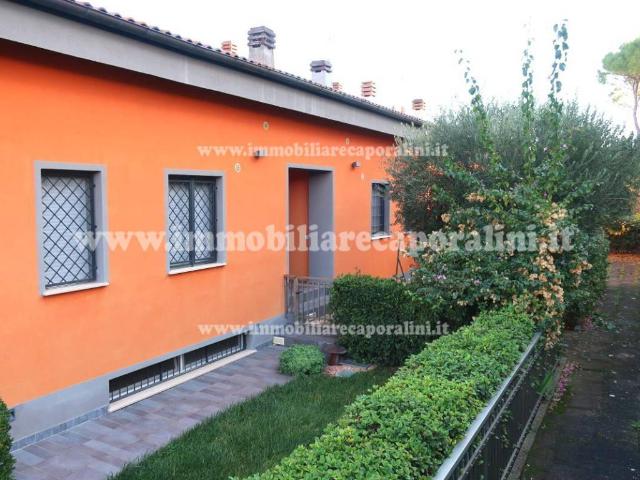 Villa Schiera in vendita a Marche, Ancona