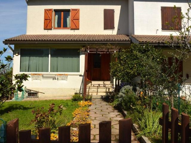 Villa Schiera in vendita a Marche, Ancona