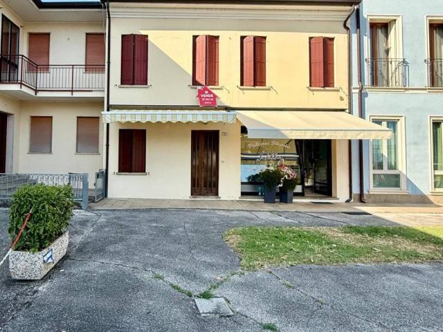 Villa Schiera in vendita a Lozzo Atestino, Veneto