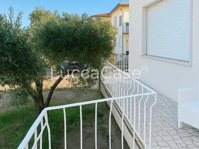 Villa Schiera in vendita a Sant'Anna, Bagni Di Lucca Ponte